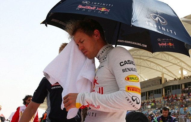 Μπαχρέιν: Τα κλικ της νίκης του Φέτελ και του «διπλού» βάθρου της Λότους (photos)