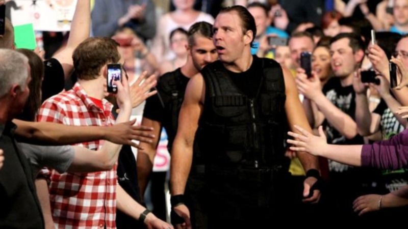 Raw SuperShow: Διαιτητικό ρόλο για Foley (photos+videos)
