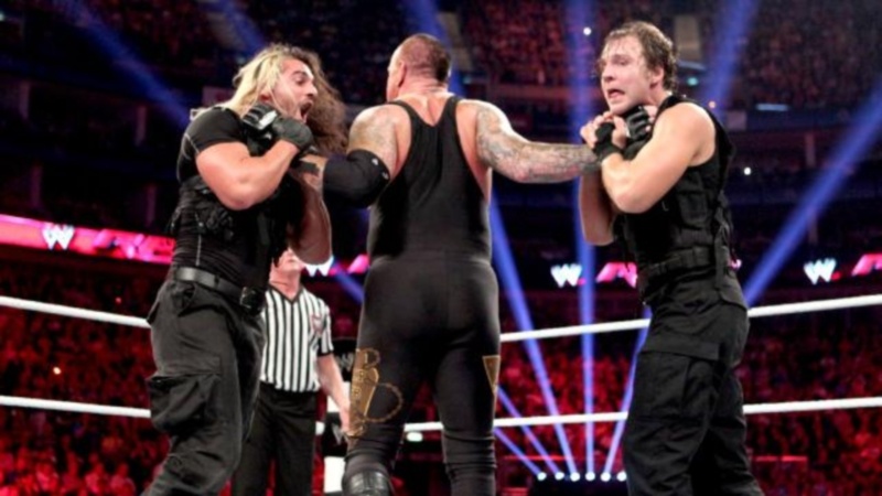 Raw SuperShow: Διαιτητικό ρόλο για Foley (photos+videos)