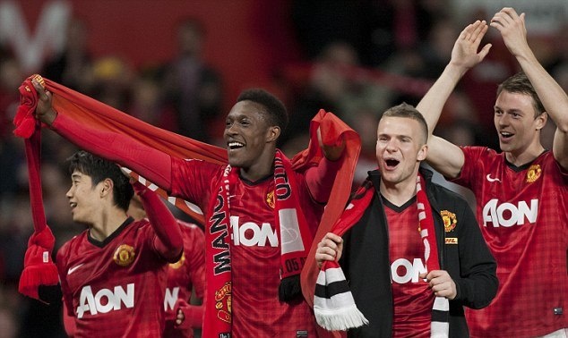 Μάντσεστερ Γιουνάιτεντ: Οι πανηγυρισμοί για τον τίτλο (photos+videos)