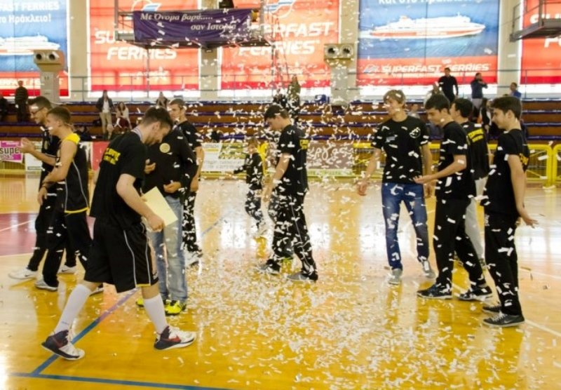 Εργοτέλης: Φιέστα για τους Έφηβους (photos)