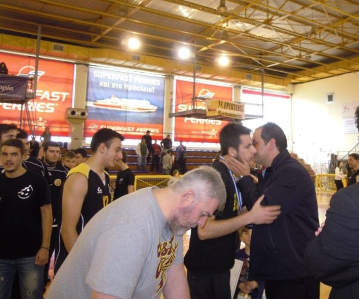 Εργοτέλης: Φιέστα για τους Έφηβους (photos)