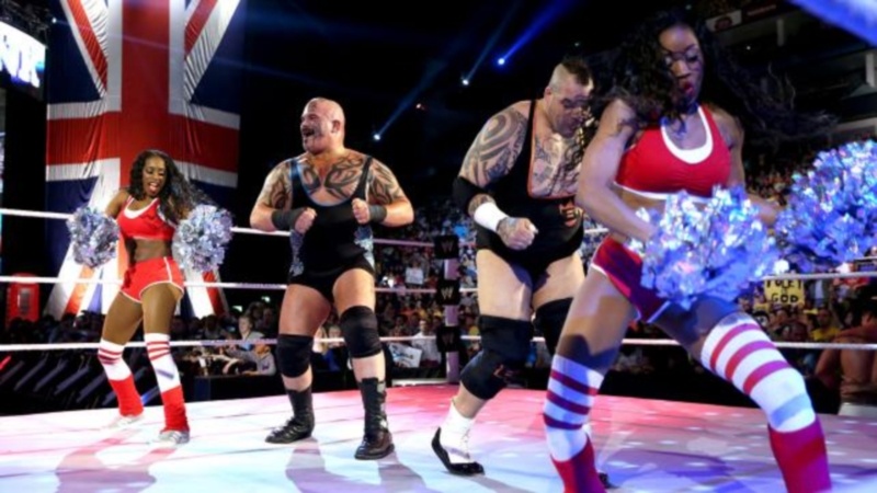 Raw SuperShow: Διαιτητικό ρόλο για Foley (photos+videos)