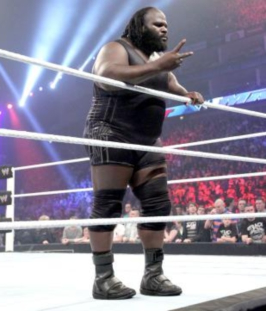 Main Event: Παραλίγο «4Χ4» για Mark Henry (photos+videos)