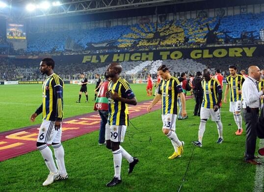 Φενέρμπαχτσε: Τα κορεό του… τελικού του Γιουρόπα Λιγκ (photos)