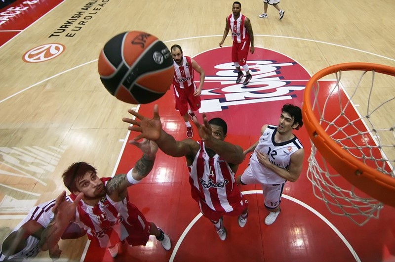 Ολυμπιακός: Στατιστικά καλύτερος της Εφές (photos+videos)