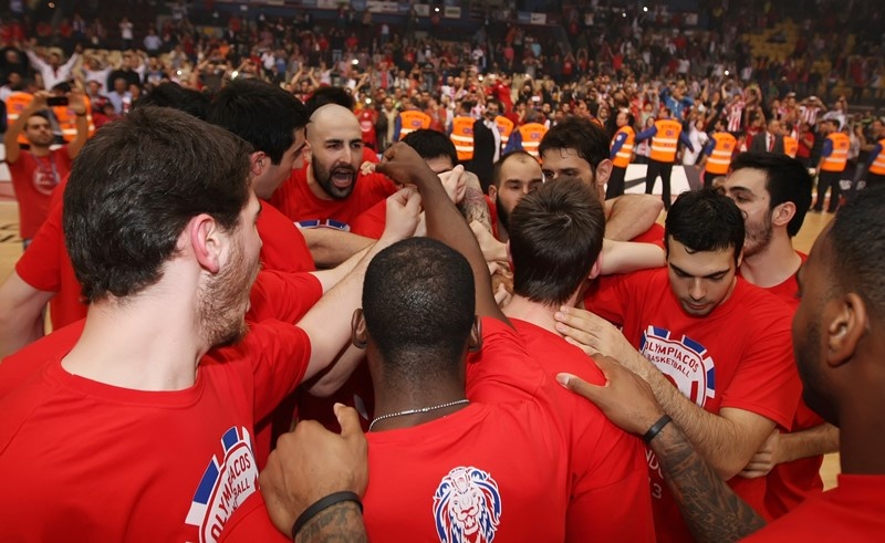 Ολυμπιακός: Τα μπλουζάκια του Final 4 (photos)