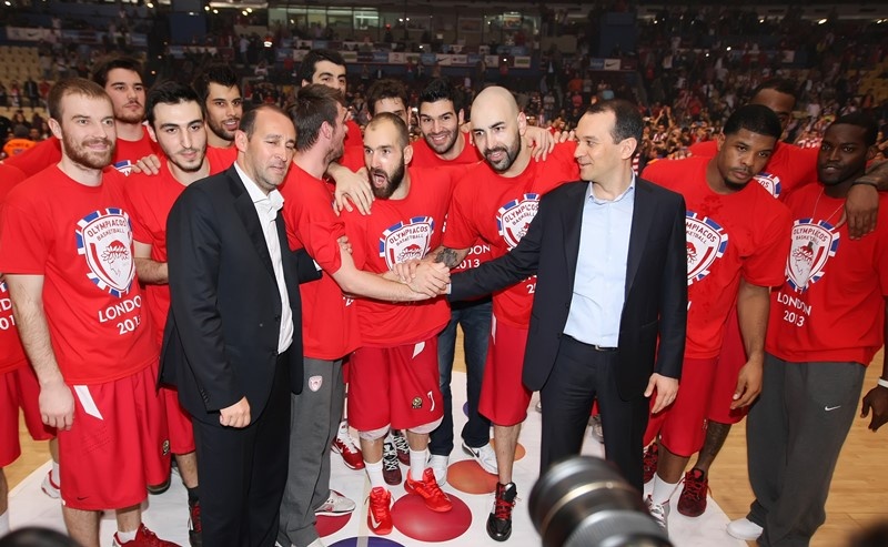 Ολυμπιακός: Τα μπλουζάκια του Final 4 (photos)