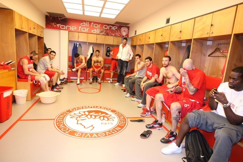 Ολυμπιακός: Οι εικόνες από τα αποδυτήρια (photos)
