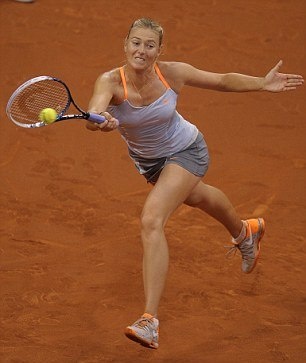 Πήρε και την… Πόρσε η Σαράποβα (photos+video)