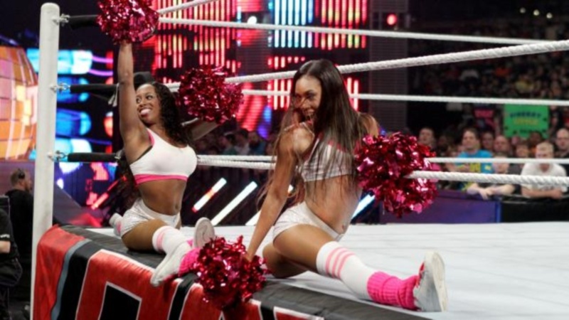 Raw SuperShow: Νέα επιβολή δικαιοσύνης από Shield (photos+videos)