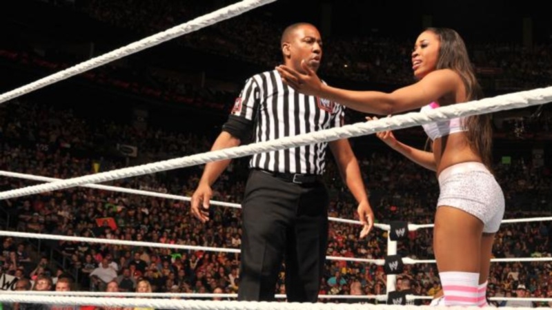 Raw SuperShow: Νέα επιβολή δικαιοσύνης από Shield (photos+videos)