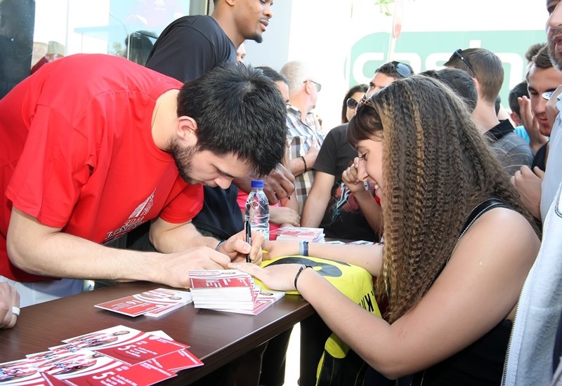 Ολυμπιακός: Αποθέωση για τρεις (photos)