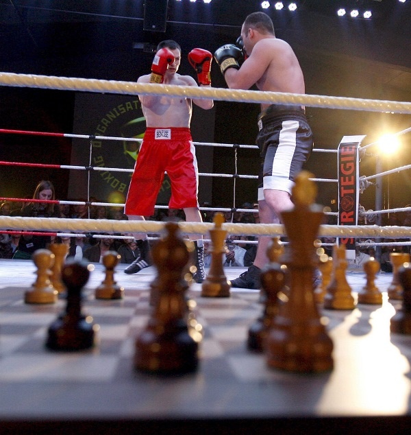 ChessBoxing: Όταν το σκάκι εξελίσσεται σε ξύλο!