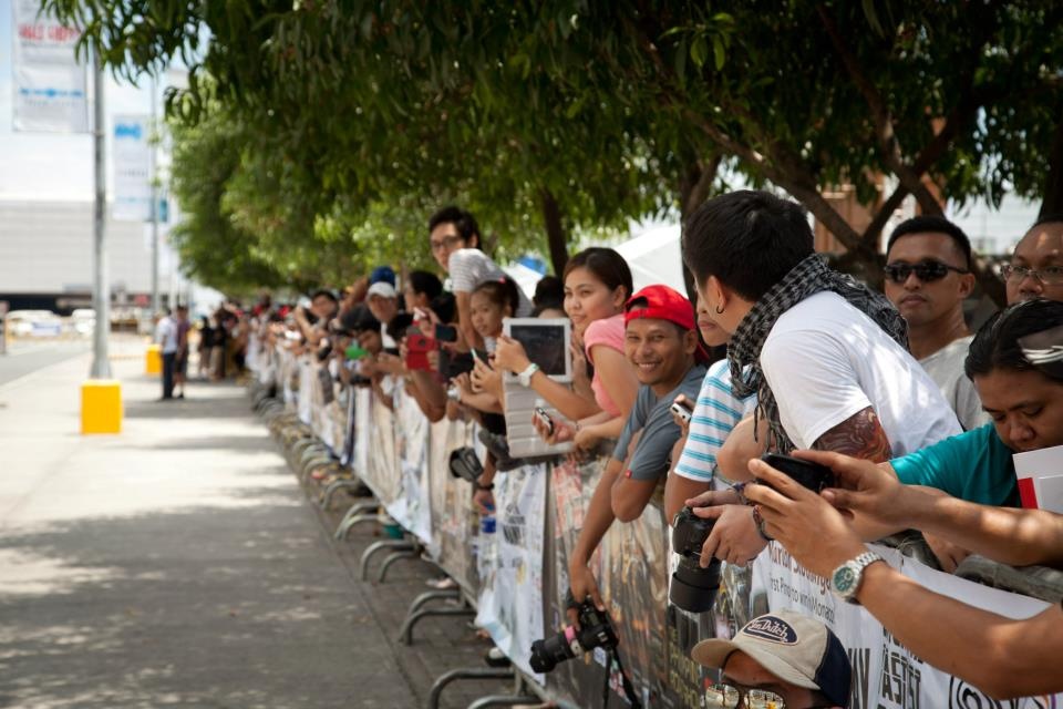 Λότους: Επίδειξη στις Φιλιππίνες (photos)