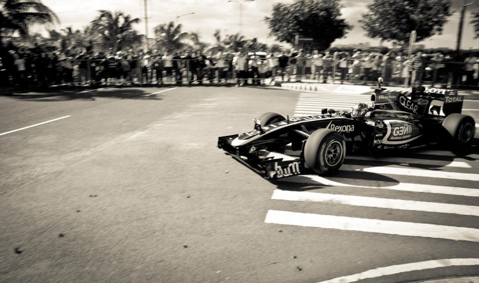 Λότους: Επίδειξη στις Φιλιππίνες (photos)