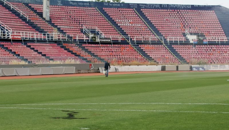 Οι φθορές στη Νέα Σμύρνη (photos)