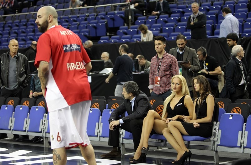 Final 4: Όμορφες... παρουσίες στην O2 Aρένα (photos)