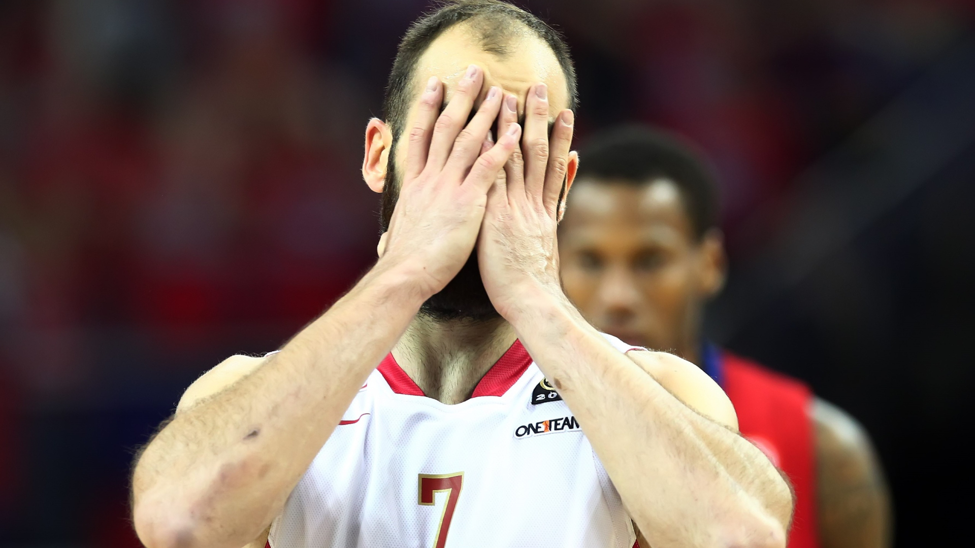 Τα καλύτερα φωτογραφικά κλικς από τον ημιτελικό του Ολυμπιακού