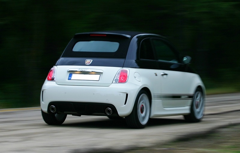 Abarth 500C: Με νέες δυνατότητες (photos)