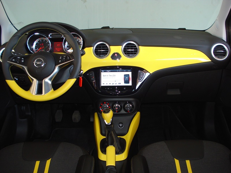 Opel Adam: Style Über Alles (photos)