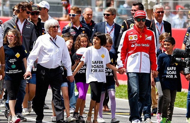 Φόρμουλα 1: Τα κλικ της νίκης του Αλόνσο στην Ισπανία (photos)