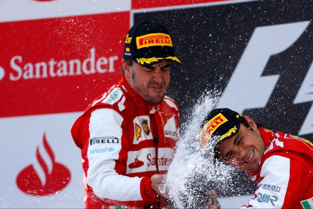 Φεράρι: Οι εντυπωσιακές φωτογραφίες από το ισπανικό γκραν – πρι (photos)