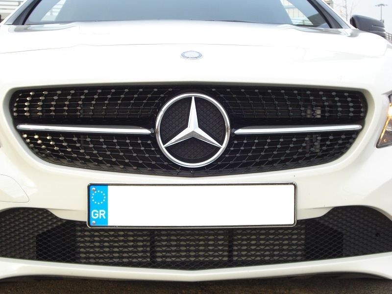 Γοητευτική η νέα Mercedes CLA 180 (photos)