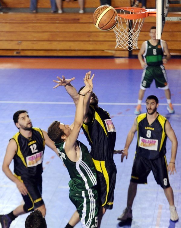 Υπερπρωταθλητές οι Έφηβοι του Παναθηναϊκού! (photos)