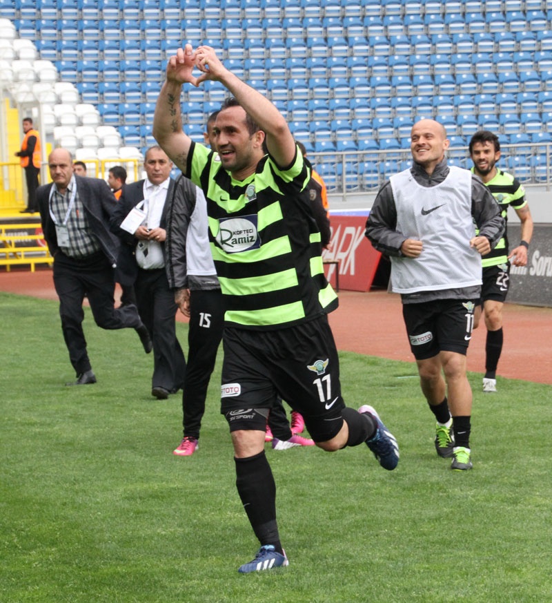 Ακίσαρσπορ: Το… θαύμα του Γκέκα στο Onsports (photos+videos)