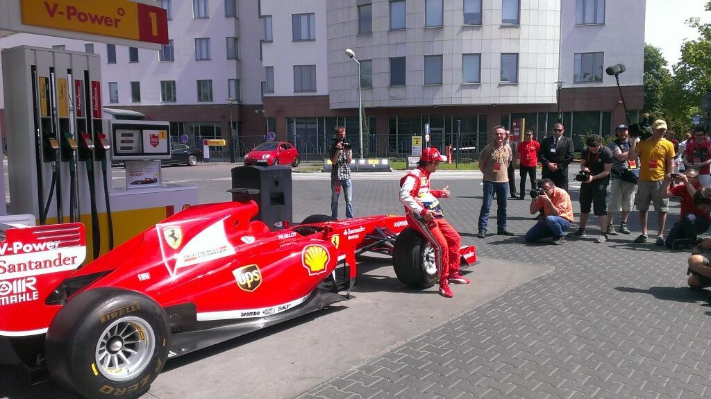 Φεράρι: Εντυπωσίασε στην Πολωνία ο Μάσα (photos+video)
