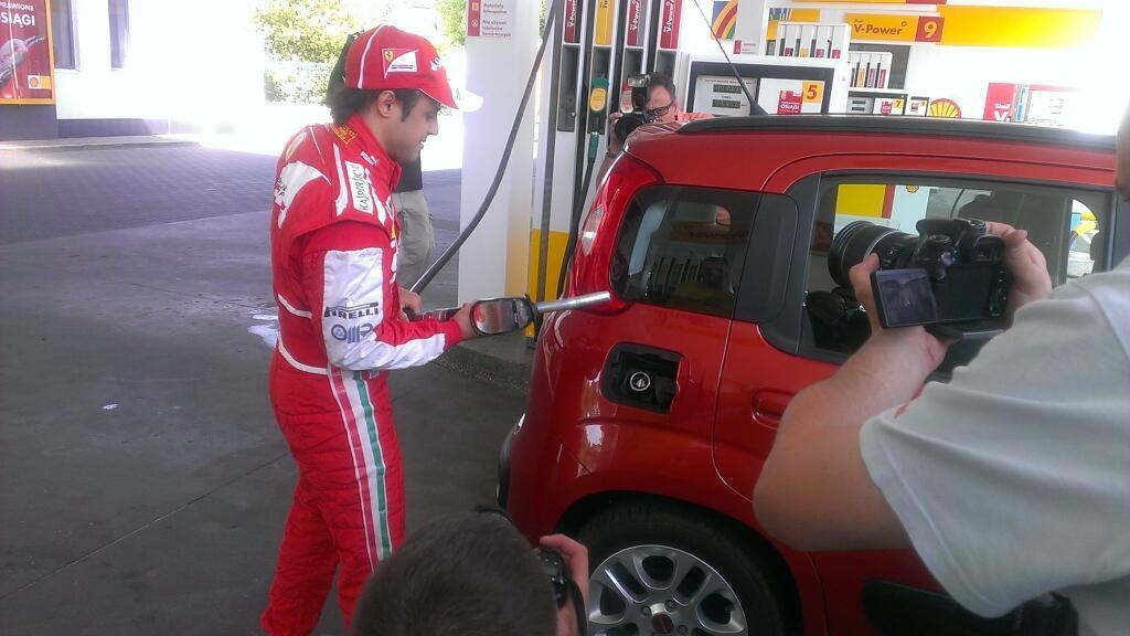 Φεράρι: Εντυπωσίασε στην Πολωνία ο Μάσα (photos+video)