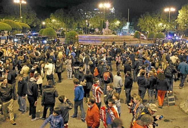 Ατλέτικο Μαδρίτης: Πανηγυρισμοί και επεισόδια με Αστυνομία (photos+videos)