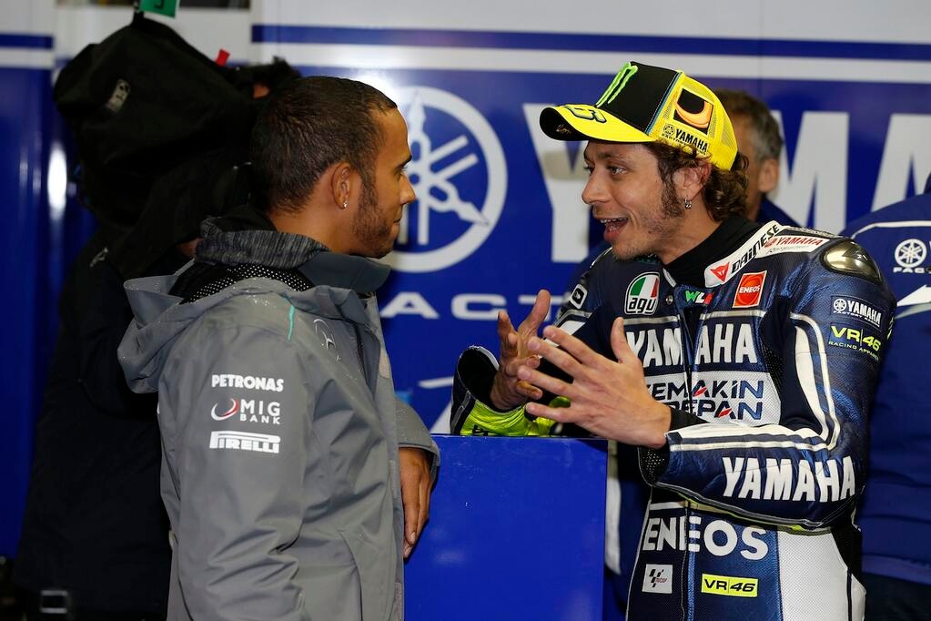 Όταν ο Χάμιλτον συνάντησε τον Ρόσι (photos)