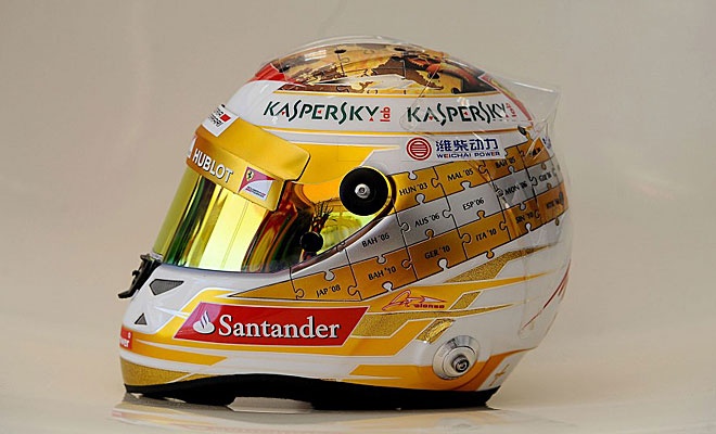 Φεράρι: Το «χρυσό» κράνος του Αλόνσο για το Μονακό (photos)