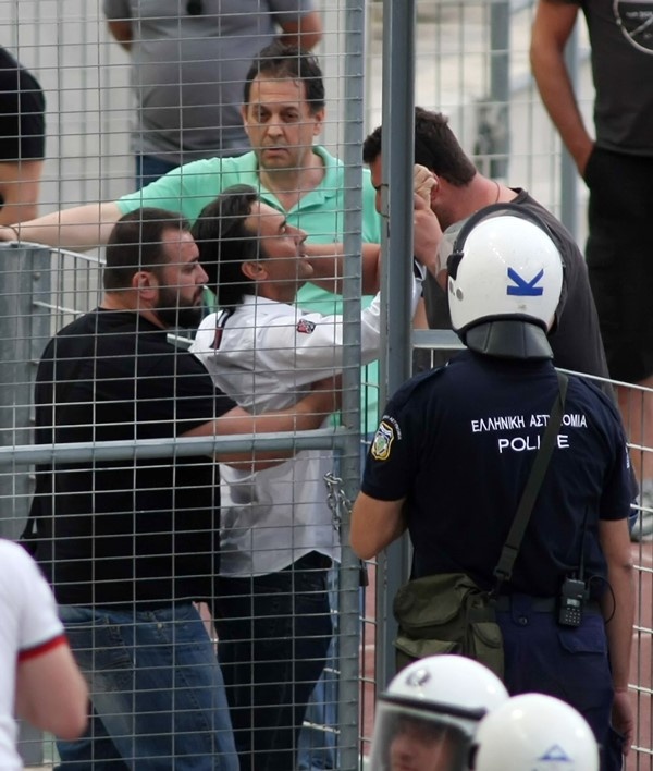 Ολυμπιακός Βόλου-Ηρακλής: Επεισόδια στο τέλος του ντέρμπι! (photos)