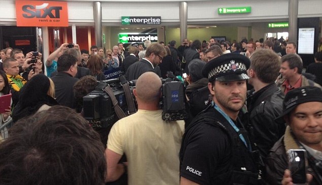 Μπορούσια Ντόρτμουντ – Μπάγερν Μονάχου: Η άφιξη στο Λονδίνο (photos)