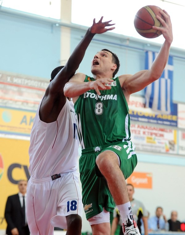 Παναθηναϊκός: Περίπατος στην Καλλιθέα και σόου από Σόφο και Γκιστ (photos)