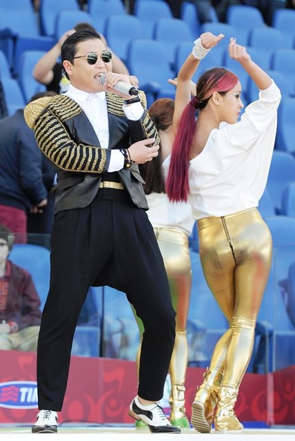 Ρόμα – Λάτσιο: Gangnam Style πριν από τον τελικό (photos+video)