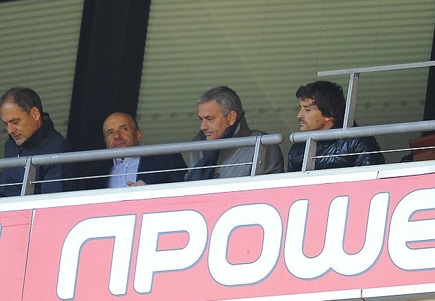 Τσέλσι: Στο Λονδίνο ο Μουρίνιο (photos)