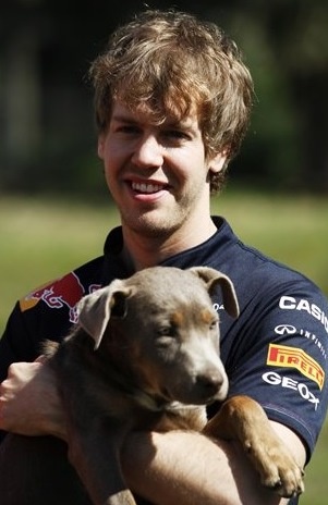 Φόρμουλα 1: Οι πιλότοι και οι σκύλοι τους (photos)