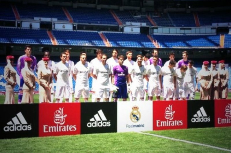 Ρεάλ Μαδρίτης: Παρουσίασε τη νέα φανέλα (photos+video)