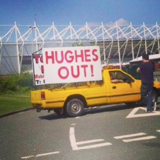 Στόουκ: Οπαδοί θέλουν να απολυθεί ο Χιουζ! (photos)