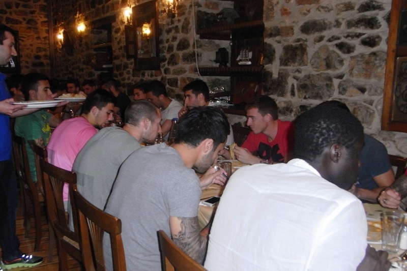 Αστέρας Τρίπολης: Κέρασε ο Τσιώλης για τα 500! (photos)