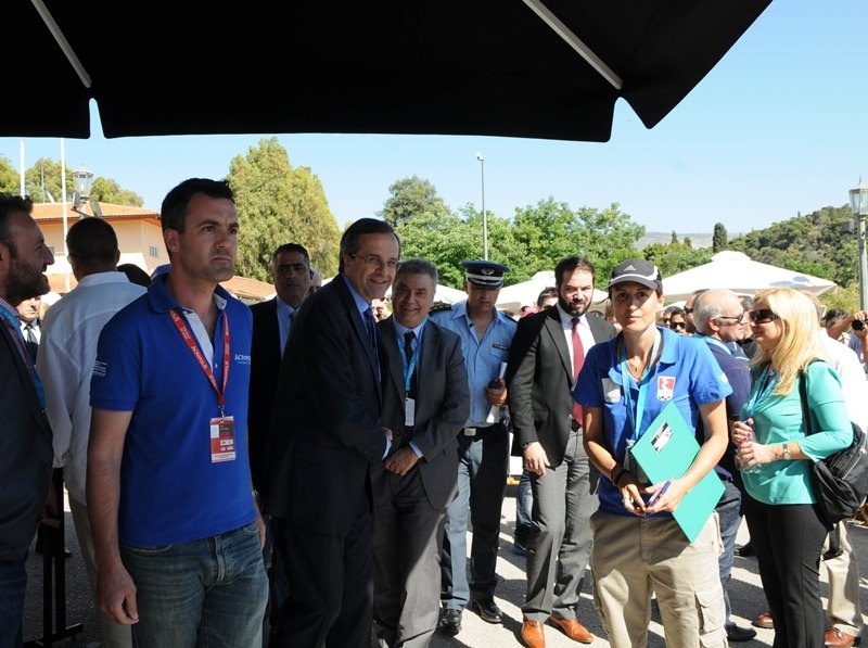 Ράλι Ακρόπολις: Έδωσε την εκκίνηση ο Σαμαράς (photos)