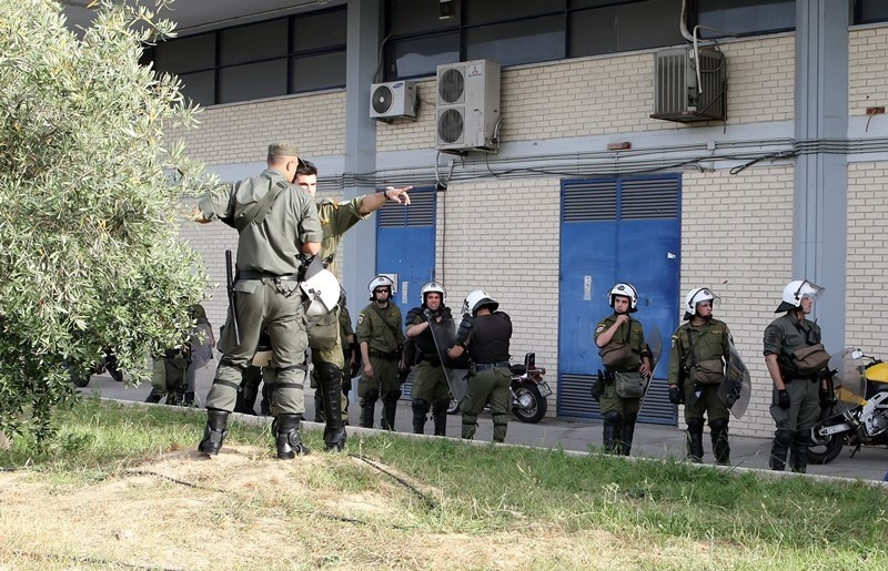 Ολυμπιακός: Η άφιξη στο ΣΕΦ (photos)