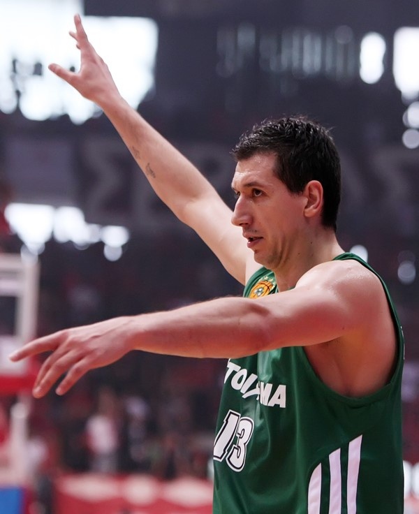 Παναθηναϊκός: 200 τάπες ο Διαμαντίδης! (photos)