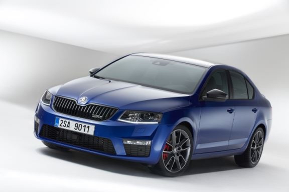 Nέα ŠKODA Octavia RS: Η ταχύτερη Octavia που κατασκευάστηκε ποτέ