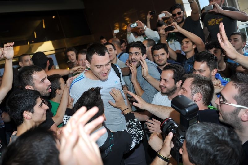 Παναθηναϊκός: «Οε, οε, πρωτάθλημα μες στο Παλέ» (videos+photos)