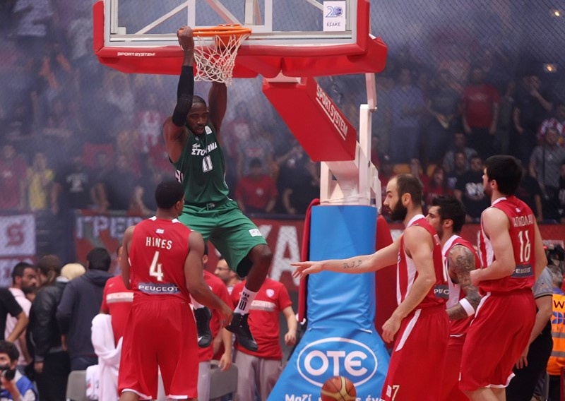 Παναθηναϊκός: Έτσι καρφώνει ο Λάσμε (photos)